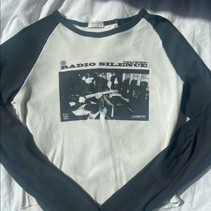 Black and White Graphic Long Sleeve Shirt